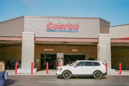 Costco se convirtió en un fenómeno de la cultura pop por sus productos y ofertas; en este caso, se habla de la marca por su polémica política de muestras gratuitas