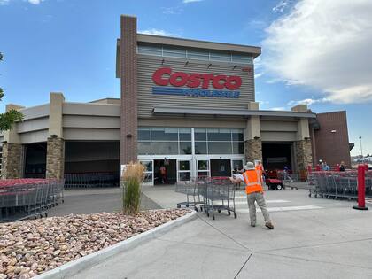 Costco permite a sus clientes ejecutivos ingresar una hora antes para que realicen sus compras más tranquilos