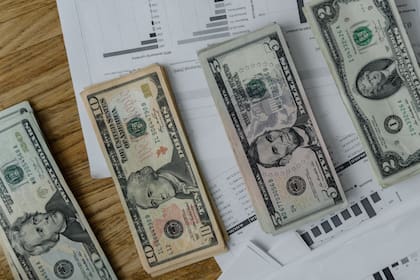 Cotización del dólar MEP y el CCL este jueves 22 de febrero