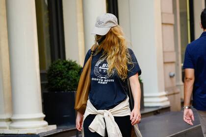 Jennifer Lawrence fue vista por Nueva York intentando pasar desapercibida tras su vestimenta