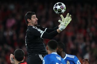 Courtois dice estar decepcionado con Mourinho por críticas a Vinícius por racismo