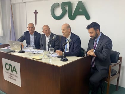 CRA advirtió a Sturzenegger por el sistema sanitario