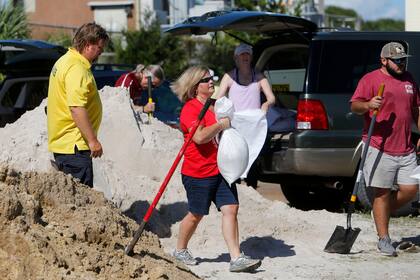 El municipio entrega arena gratis para que ayude a contener las viviendas en las zonas más afectadas