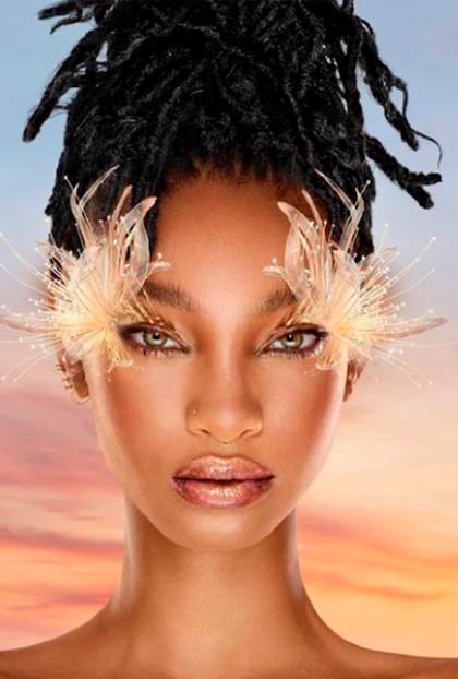 “Crecer y tratar de descubrirte a ti misma, mientras las personas sienten que tienen algún tipo de derecho a saber lo que está pasando en tu vida, es insoportablemente terrible", confesó Willow