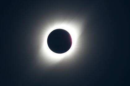 Una foto del eclipse solar tomada desde La Silla, en Chile