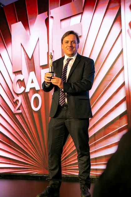 "Creo que la Argentina es un país que vale la pena", destacó José del Rio al recibir su galardón