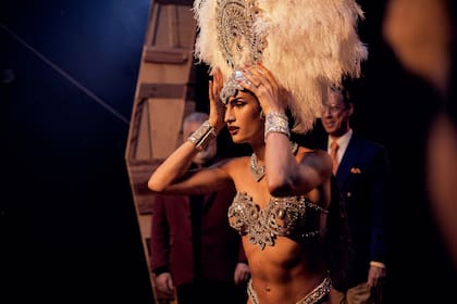 Cris Miró (Ella), la biopic de la primera vedette trans argentina