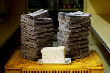Un kilo de queso: 7.500.000 de bolívares (US$ 1,14)