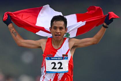 Cristhian Simeon Pacheco Mendoza, maratonista peruano, medallista de oro en los Panamericanos de Santiago 2023