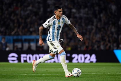 Cristian 'Cuti' Romero, el baluarte de la defensa de la selección argentina; el combinado albiceleste apenas recibió dos goles en este 2023