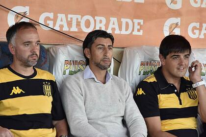 Cristian Díaz debutó como DT de Olimpo