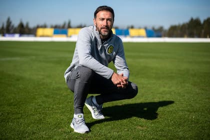 Cristian Kily Gonzalez inició su camino como DT en Rosario Central