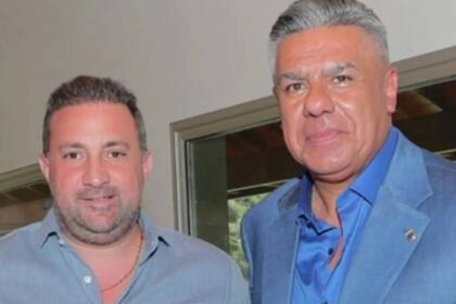 Cristián Malaspina (presidente de Argentinos Juniors) y Claudio "Chiqui" Tapia, presidente de la AFA