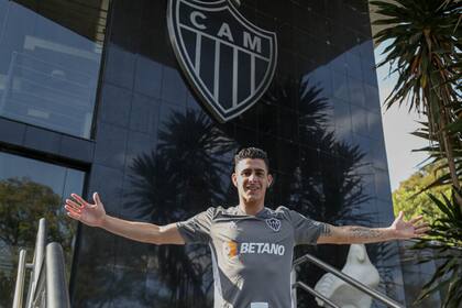 Cristian Pavón había realizado un pedido especial para disputar la Copa Libertadores, pero Conmebol lo rechazó: ratificó su sanción de seis fechas en el certamen continental. De esta manera, no estará en la serie de cuartos de final frente a Palmeiras.