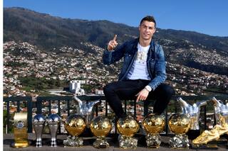 Cristiano y sus trofeos personales: "No imaginaba sacarme una foto como ésta"