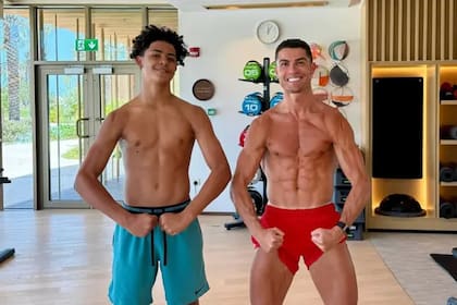 Cristiano Jr. y Cristiano Ronaldo, cerca de jugar juntos en Primera