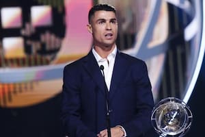 Cristiano recibió otro premio: lo que le dice la familia sobre su búsqueda del gol N° 1000