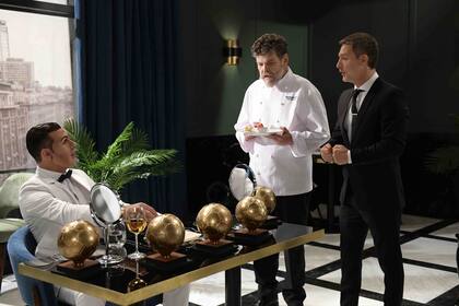 Cristiano Ronaldo (Bossi) impuso algunas exigencias durante su estadía en el hotel