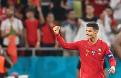 Cristiano Ronaldo en el partido contra Francia, donde alcanzó un increíble récord