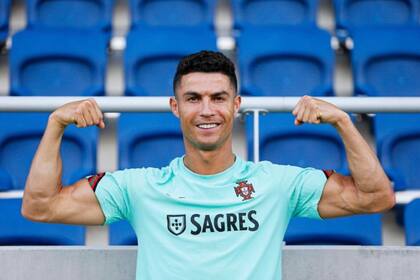 Cristiano Ronaldo es el máximo artillero internacional y nadie parece tan fuerte como él en esa carrera