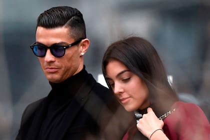 En noviembre del 2018 el portugués se comprometió con su novia argentina, Georgina Rodriguez