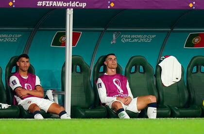 Cristiano Ronaldo reacciona con mala cara luego de ser reemplazado en el partido ante Corea del Sur