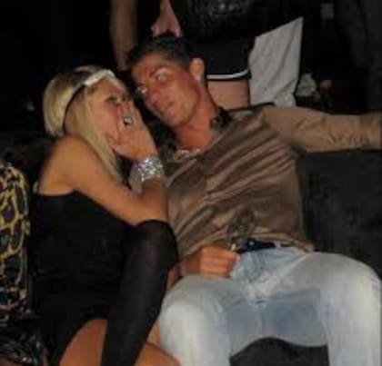 Cristiano Ronaldo y Paris Hilton se dejaron ver en distintas fiestas de Los Ángeles juntos