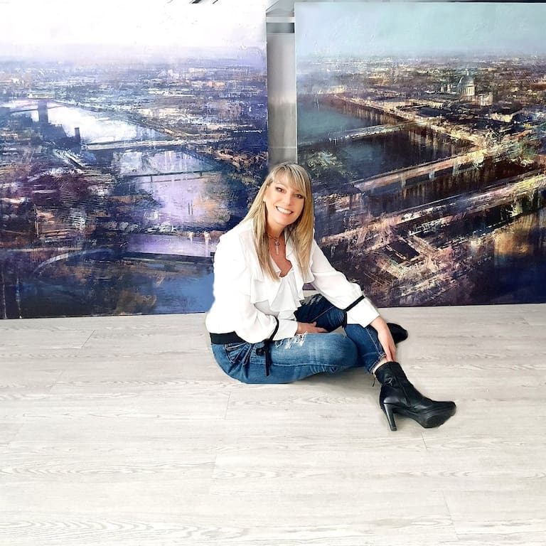 Cristina Bergoglio, la sobrina artista del Papa Francisco. Tiene 58 años y vive en Madrid