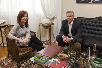 Cristina con Felipe Solá