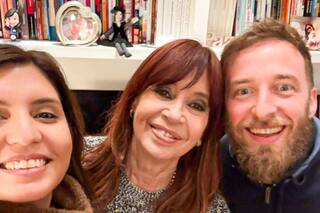 Cómo pasa Cristina Kirchner sus días con prisión domiciliaria en Constitución