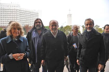 Hugo Yasky y Roberto Baradel fueron a los tribunales de Comodoro Py para respaldar a la expresidenta