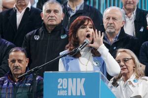 Cristina Kirchner agravió a la Corte, subió el tono contra el FMI y evitó señalar a un candidato