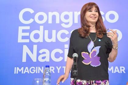 Cristina Kirchner este mediodía en el Congreso Educativo Nacional