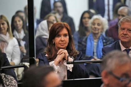 Alfonso Prat Gay se refirió a la causa que hoy enfrenta Cristina Kirchner.