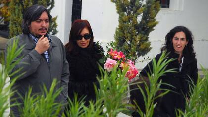 Cristina Kirchner, junto a su hijo y su nuera