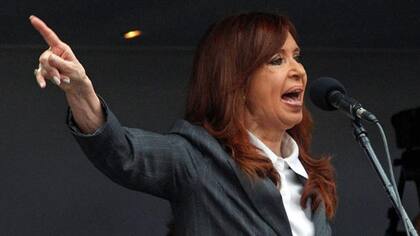 Cristina Kirchner quiere que se investigue la obra pública del 2003 al 2015