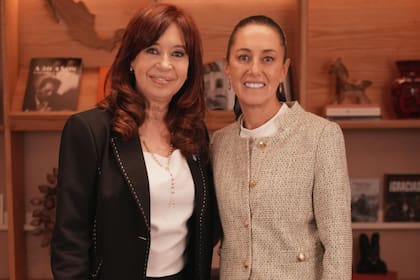 Cristina Kirchner se reunió con Claudia Sheinbaum en Ciudad de México