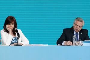 Fernández y Cristina no ordenan el tablero y crece la ansiedad electoral en el oficialismo