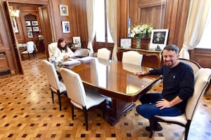 Cristina Kirchner recibió a Pablo Iglesias y le envió un sugestivo mensaje a los medios