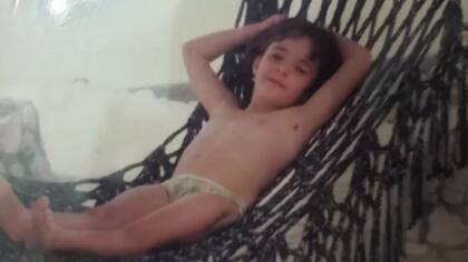 Cristina logró caminar a los 5 años