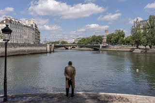 Los lugares elegidos para filmar Balenciaga, sobre la vida del icónico diseñador