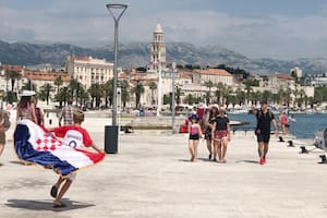 La ciudad de Croacia donde se vive “a lo Boca” y el turismo se mezcla con el fútbol como religión
