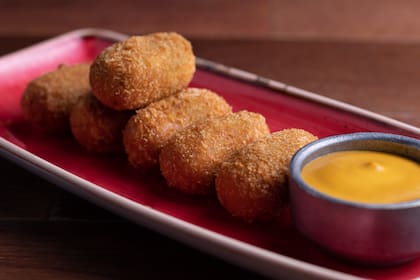 Croquetas de ají de gallina de Tanta
