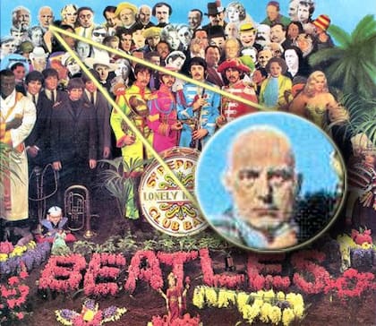 Crowley en la tapa del disco de los Beatles