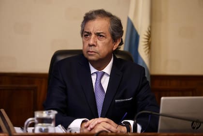 Comienza el juicio por la causa de los Cuadernos de las Coimas en el TOCF n°7. Jueces Fernando Canero
Enrique Méndez Signori
Y Germán Andrés Castelli