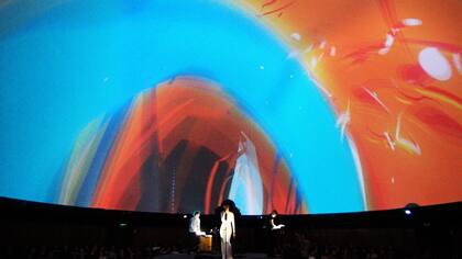 Cuadro, videoinstalación con música y visualizaciones en vivo del grupo Entre Ríos