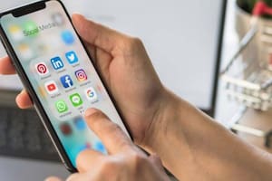 Cuál es el valor del iPhone 15 sin el impuesto PAIS