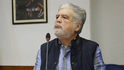 Cuáles son las causas que complican a Julio De Vido