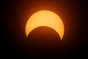Cuáles son las particularidades de un eclipse solar anular