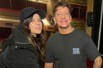 "Cualquier separación es dura después de tantos años, pero la verdad es que fue con amor y que nuestro vínculo esté bien es lo importante“, sostuvo recientemente Accardi sobre su separación de Vázquez